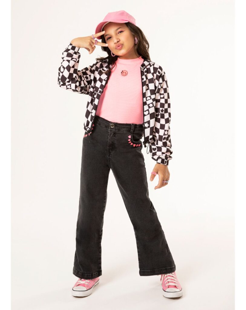 Meninas Estilosas – roupas e acessórios cheios de estilo para crianças